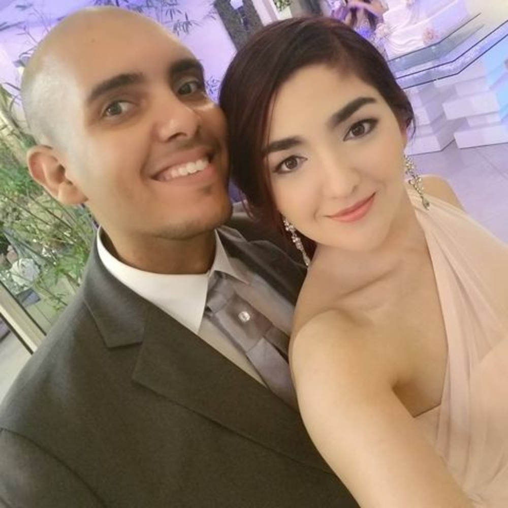 Meet your Posher, Karlos